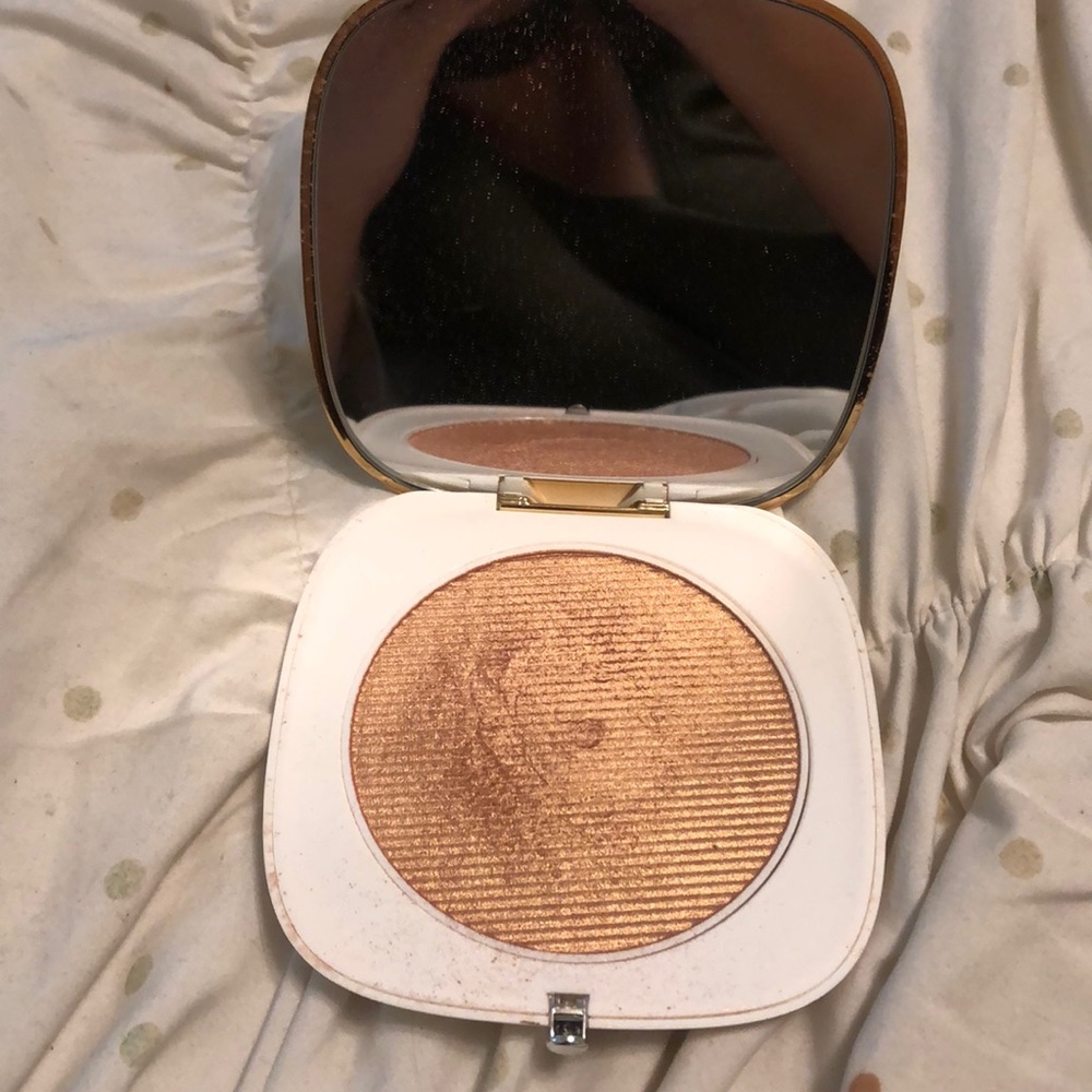 Marc Jacobs highlighter